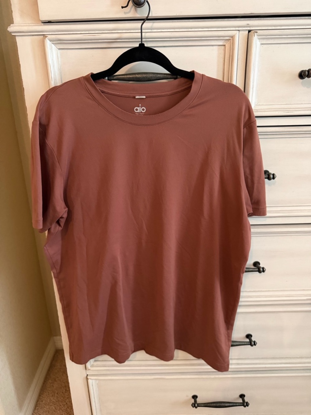 Alo men’s tee